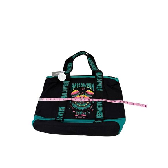 Disney Halloween 2023 Mickey Pumpkin Glow In The Dark Canvas Zip Tote Bag - Picture 5 of 7